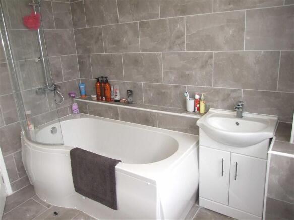 Photo 10