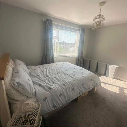 3 bed Detached for sale Image 11