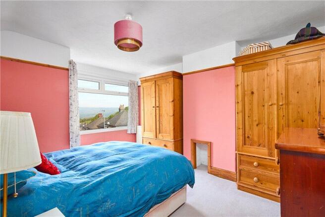 4 bed Semi-Detached for sale Image 12