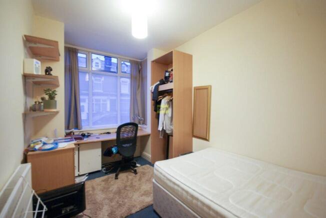 Photo 7
