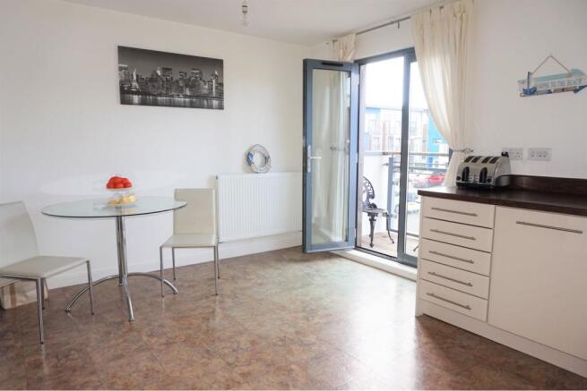 Kitchen/Breakfast