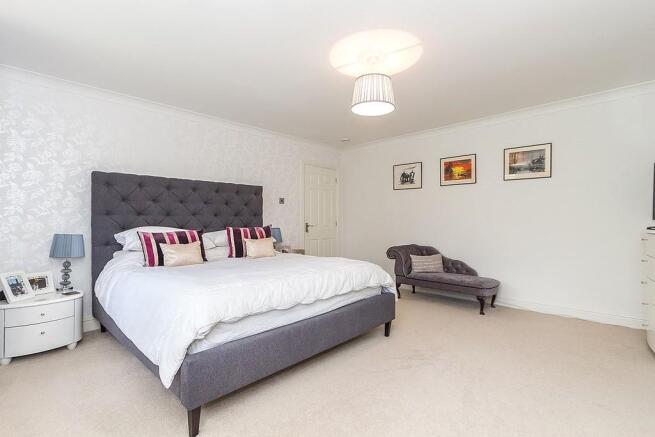 Master Bedroom - ...