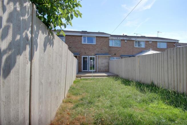 2 bed House to rent Image 6