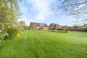 Southfield House, Tewkesbury Road, Pershore WR10 3AW