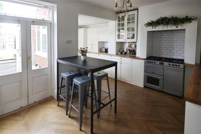 Kitchen/Dining Room