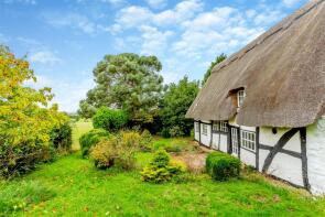 Glebelands, Gloucester Road, Hartpury GL19 3BW