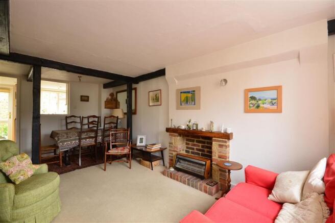 Lounge/ Dining Room