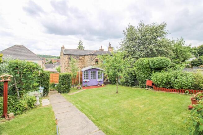 2 bed Semi-Detached Bungalow for sale Image 8