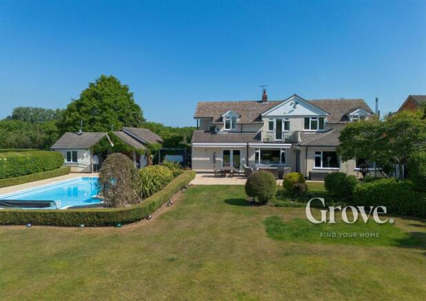 Thicknall Cottage Clent 2.jpg