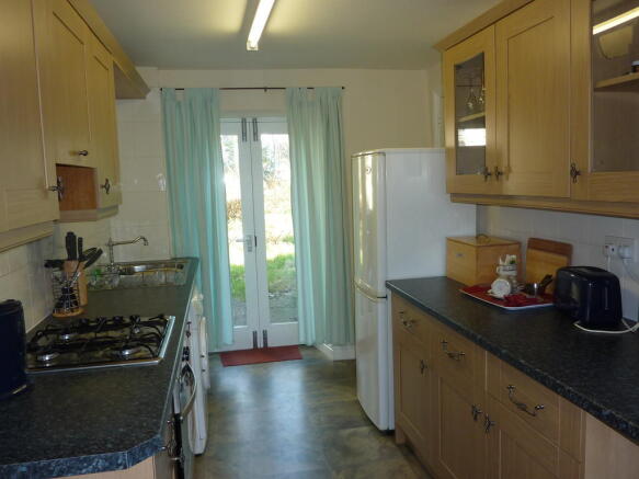 Photo 3