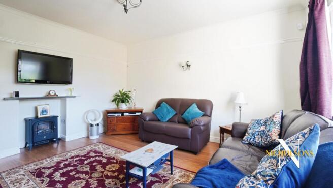 3 bed Semi-Detached for sale Image 4