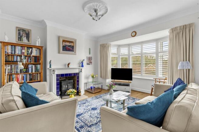 68 Keep Hill Drive, HP11 1DT-7.jpg