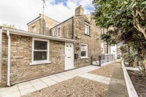 72a, The Green, Twickenham TW2 5AG
