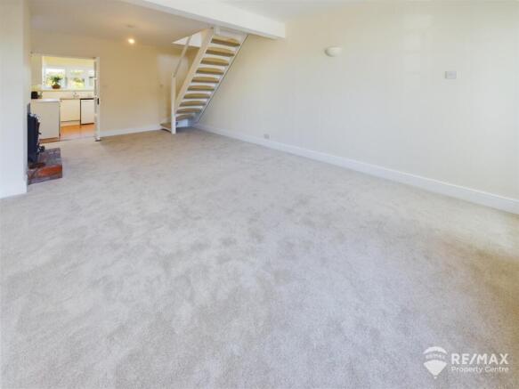 Lounge Diner (2).jpg