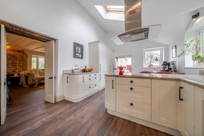 Kitchen / Breakfast Room