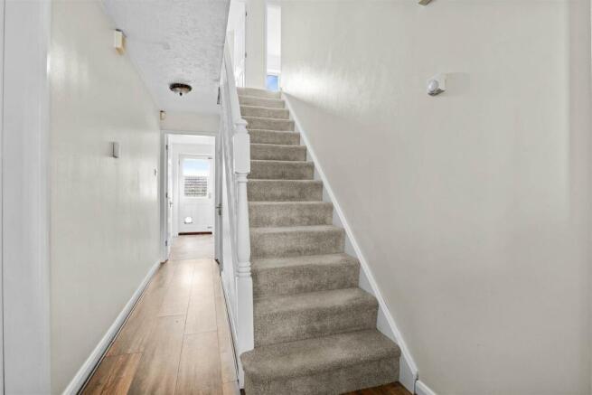 1 Hunt Avenue - stairs.jpg