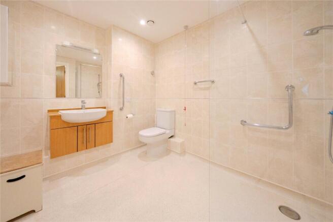 1 bed Apartment for sale Image 6