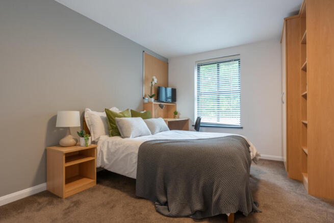 Hope Court Flat bedroom 1