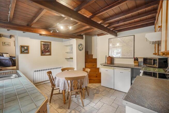 2 bed Terraced for sale Image 4