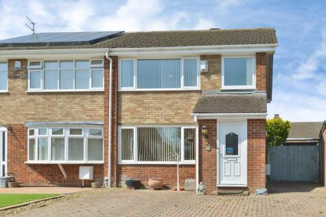 Elm Drive, Deanshanger, Buckinghamshire, MK19