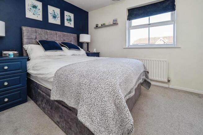 3 bed Terraced for sale Image 6