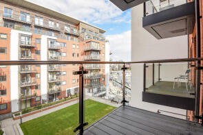 Flat 215, The Blake Building, Ocean Way, Southampton SO14 3LJ