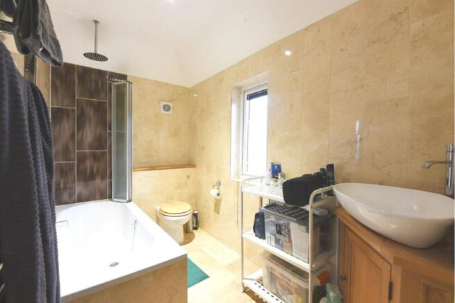 En-suite One