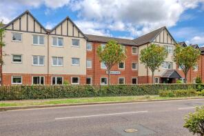 12, 45 Burges Court, Station Road, Southend-on-sea SS1 3EP