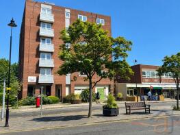 8, Carneghie Court, Weld Parade, Southport PR8 2DT