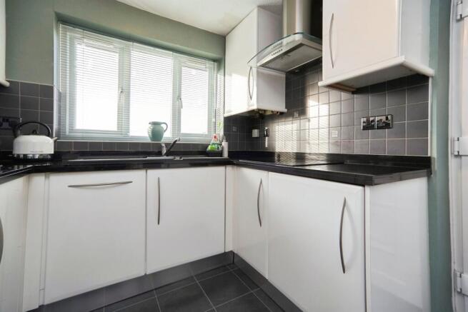 3 bed Detached for sale Image 5