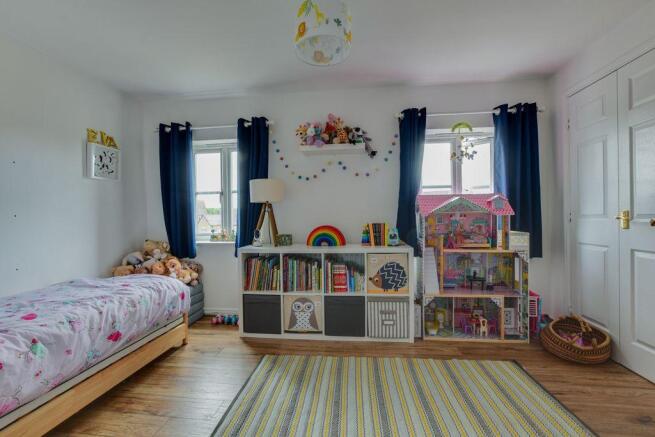 Bedroom 2 (Double)
