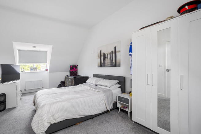 3 bed Semi-Detached for sale Image 7