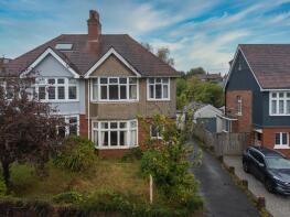 18, Ridgeway Drive, Newport NP20 5AR