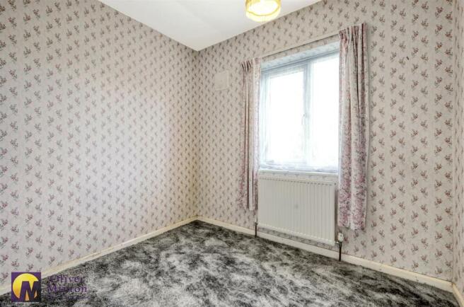 35 PARKFIELDS BED 3.jpg