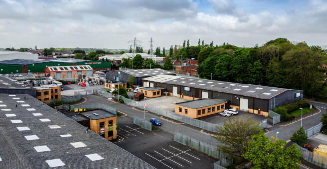 Gallery Image #1 for gbroyl01 - Royle Pennine Industrial Estate - 8100