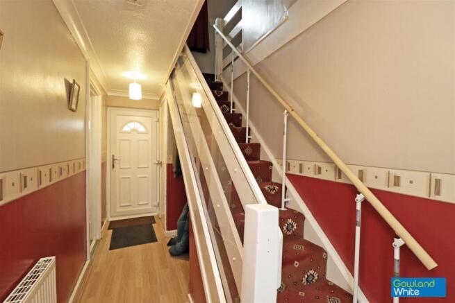 2 bed Semi-Detached for sale Image 4