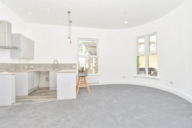 Lounge/Kitchen/Dining Area
