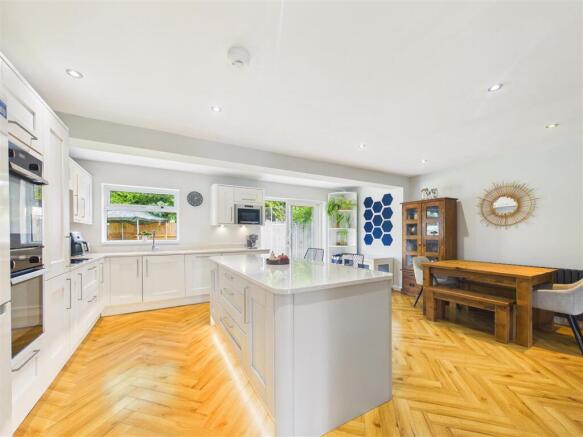LIVING DINING KITCHEN