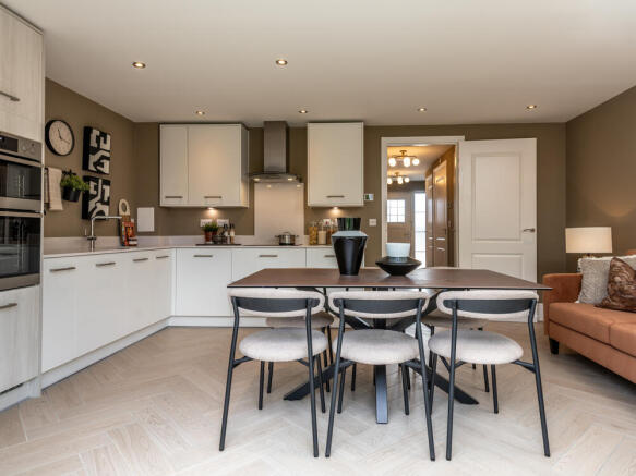 The Kensington Mid Kitchen 2