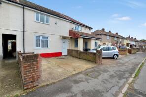 15, St Elmo Crescent, Slough SL2 1NN