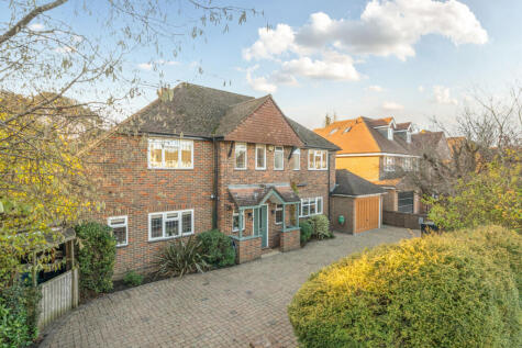 Denham Lane, Chalfont St. Peter, Gerrards Cross