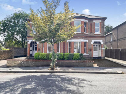 Essex Road, Watford, WD17
