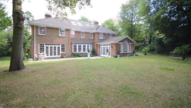 Rear Aspct