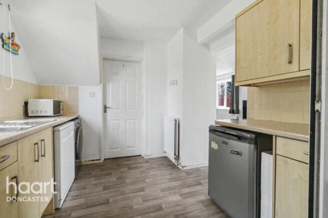 3 bed Semi-Detached for sale Image 7