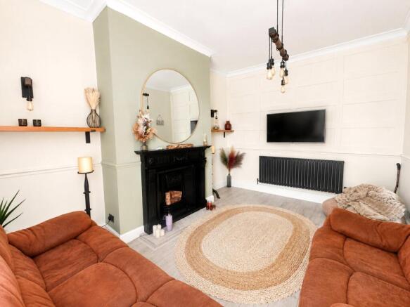 3 bed Terraced for sale Image 5