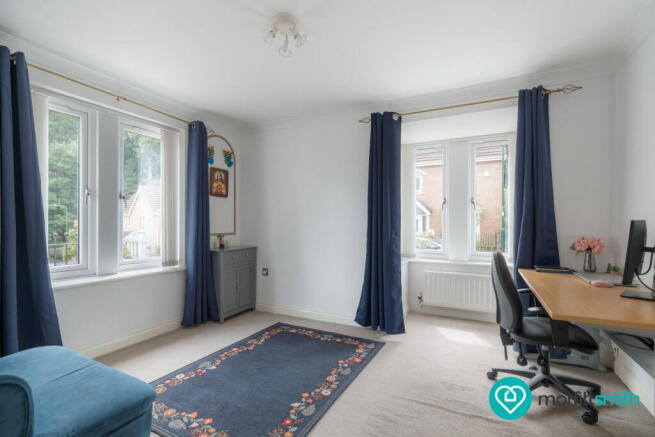 4 bed Semi-Detached for sale Image 7