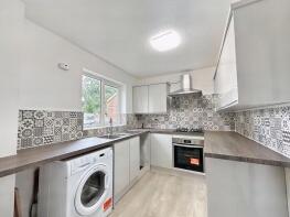 16, Tanglewood Close, Uxbridge UB10 0DT