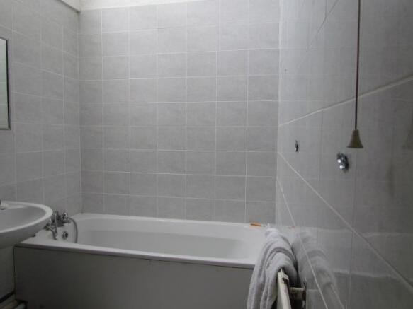 Bathroom/w.c.: