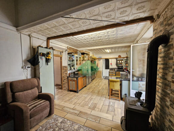 3 Bedroom Semi - Detached For Sale-PAL09-2