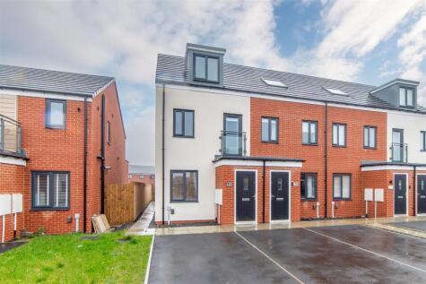 Speckledwood Way, Great Park, NE13